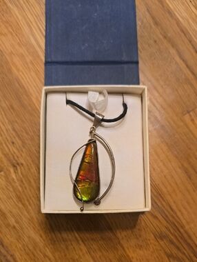 AMMOLITE PENDANT Multicolored Gemstone